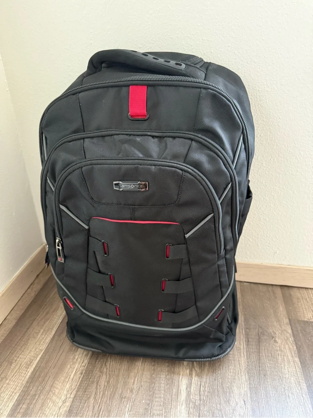 Samsonite Tectonic NuTech Wheeled Backpack – Black/Red – 17” Laptop